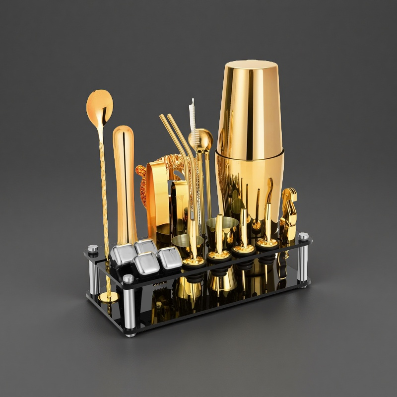 Stainless steel cocktail shaker set available in 550ml and 750ml capacities